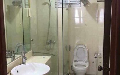 Kích thước phòng tắm kính tiêu chuẩn